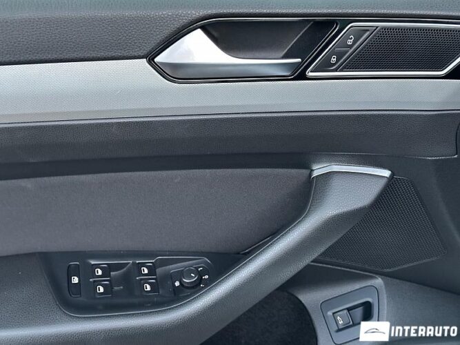 Volkswagen Passat 43 interauto-car