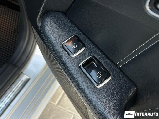 Mercedes E 220 52 interauto-car