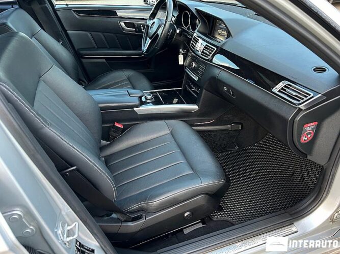 Mercedes E 220 48 interauto-car