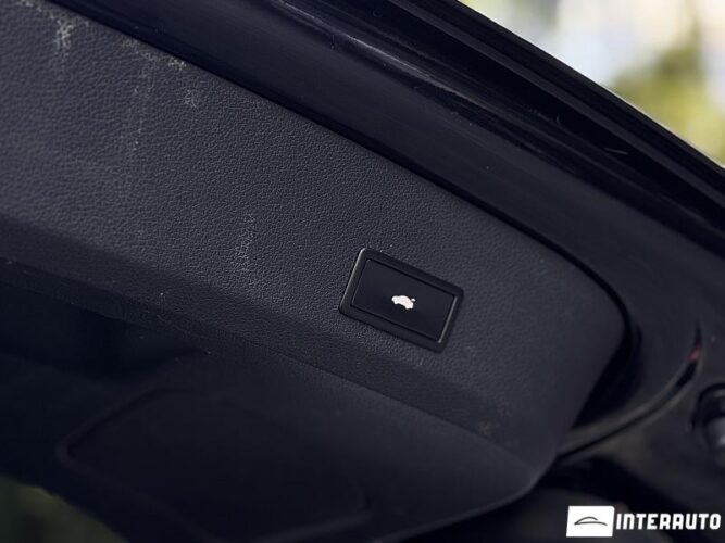 Audi Q7 37 interauto-car