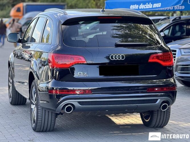 Audi Q7 35 interauto-car