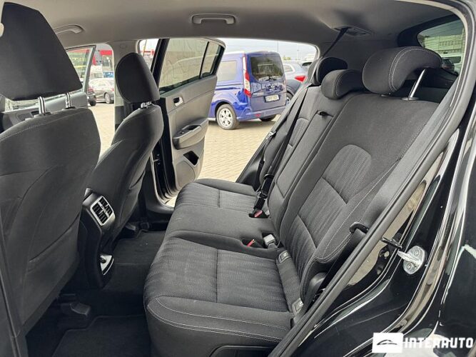 Kia Sportage 41 interauto-car