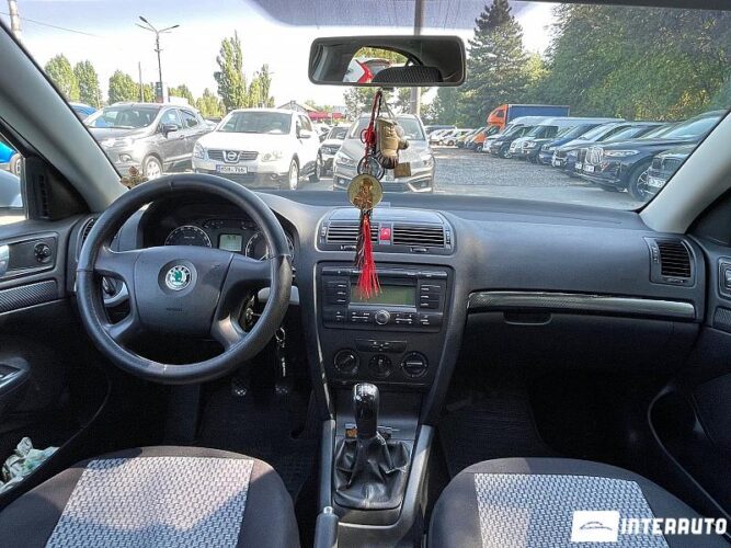 Skoda Octavia 29 interauto-car
