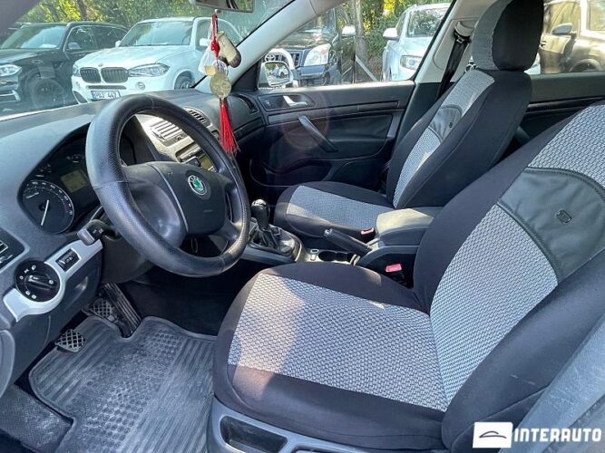 Skoda Octavia 27 interauto-car