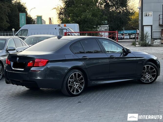 BMW 520 33 interauto-car