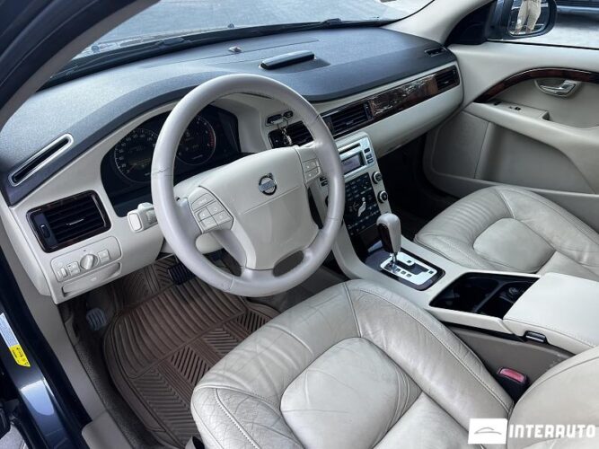 Volvo S 80 32 interauto-car