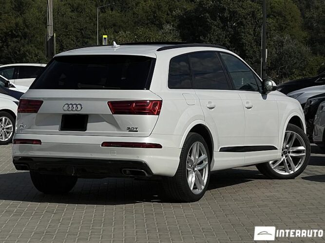 Audi Q7 41 interauto-car