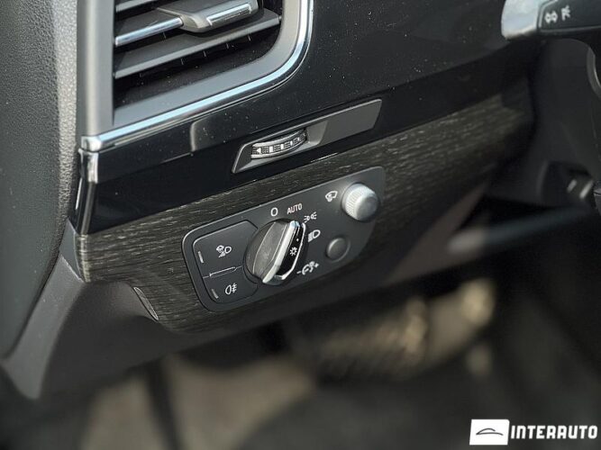 Audi Q7 62 interauto-car