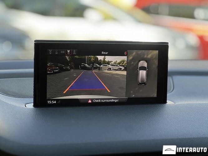 Audi Q7 50 interauto-car