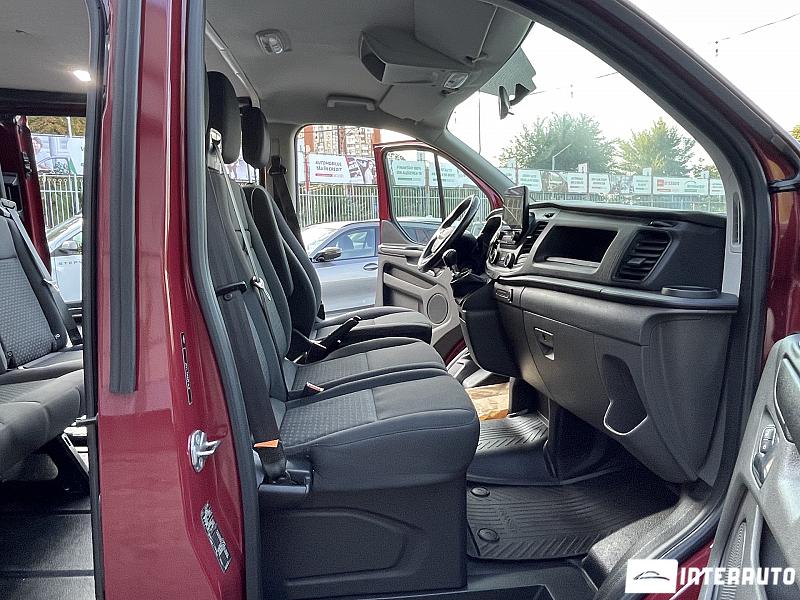 Ford Transit 25 automobil-interauto