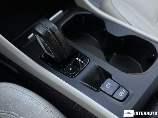 Volvo XC 40 47 interauto-car