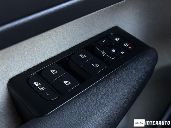 Volvo XC 40 39 interauto-car