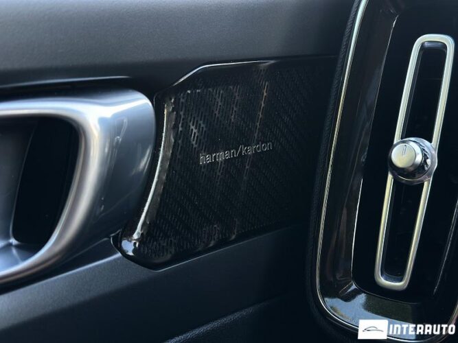 Volvo XC 40 41 interauto-car