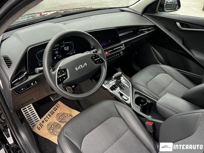 Kia Niro 36 interauto-car
