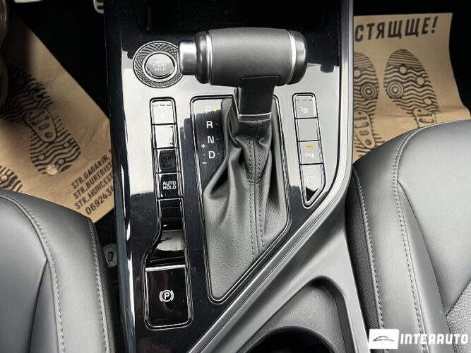 Kia Niro 40 interauto-car