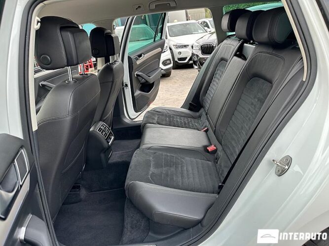 Volkswagen Passat GTE 53 interauto-car