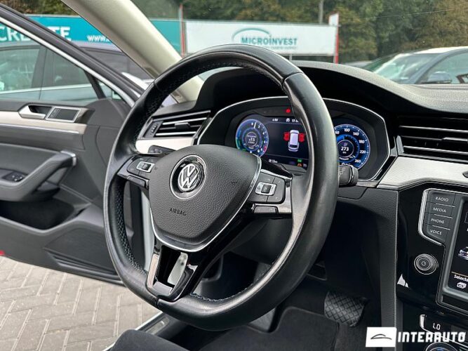 Volkswagen Passat GTE 42 interauto-car