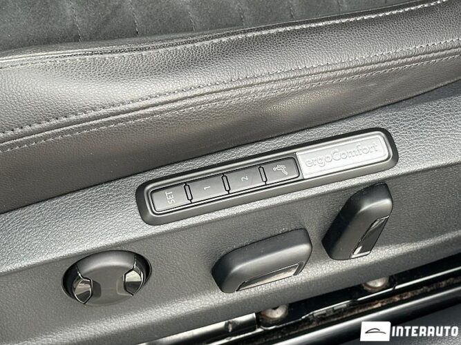 Volkswagen Passat GTE 49 interauto-car