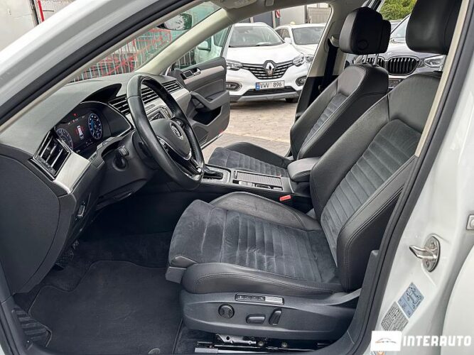 Volkswagen Passat GTE 40 interauto-car