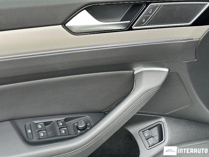 Volkswagen Passat GTE 48 interauto-car