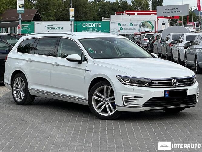 Volkswagen Passat GTE 37 interauto-car