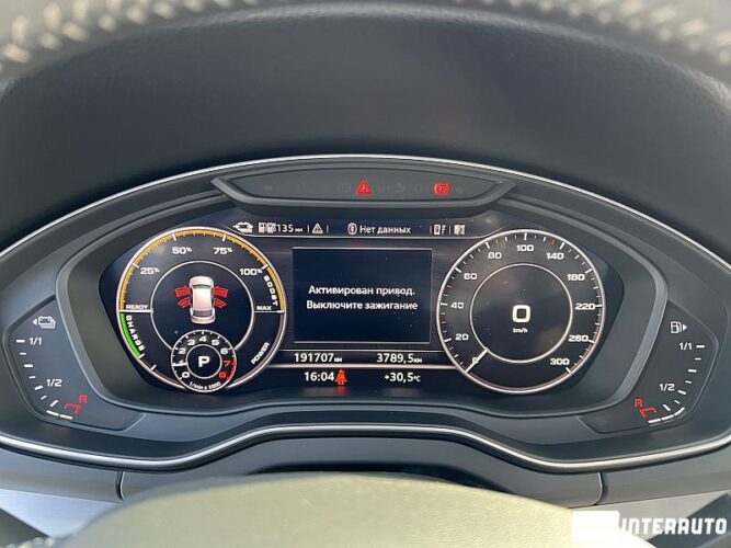 Audi Q5 42 interauto-car
