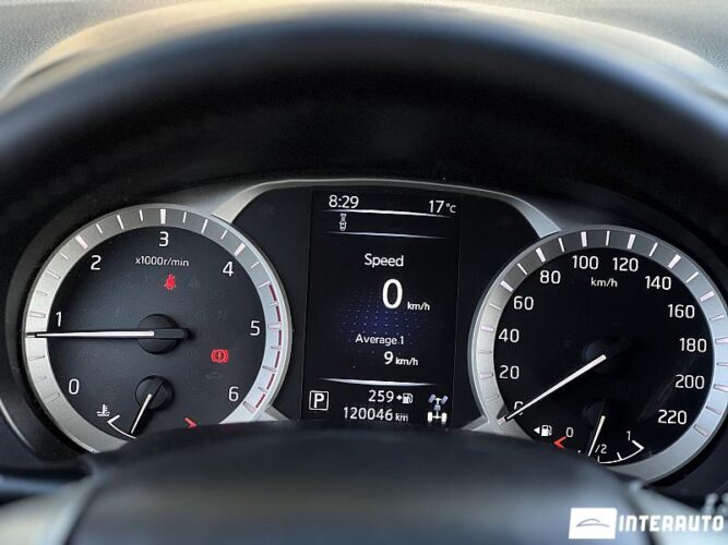 Nissan Navara 39 interauto-car