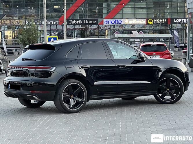 Porsche Macan 35 interauto-car