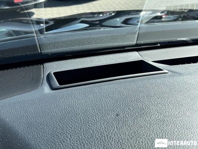 Toyota Camry 41 interauto-car