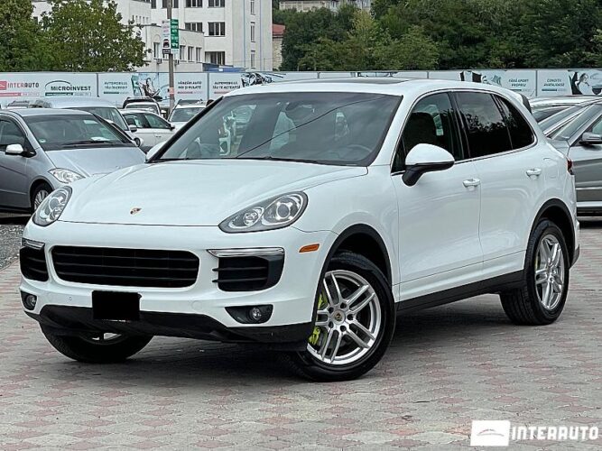 Porsche Cayenne S Hybrid 32 interauto-car