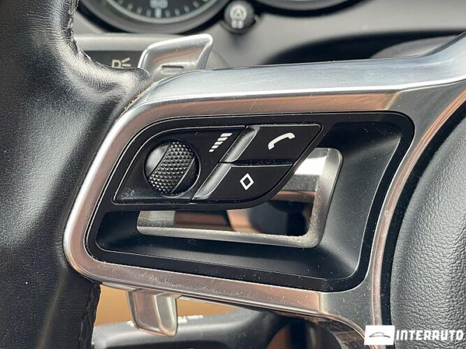 Porsche Cayenne S Hybrid 39 interauto-car