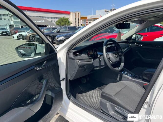 Skoda Octavia 32 interauto-car