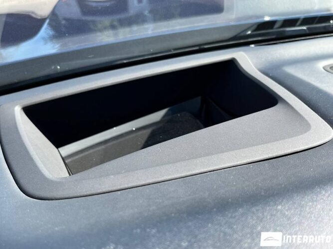 BMW X5 4.0i 35 interauto-car