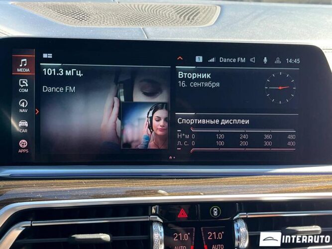 BMW X5 4.0i 37 interauto-car