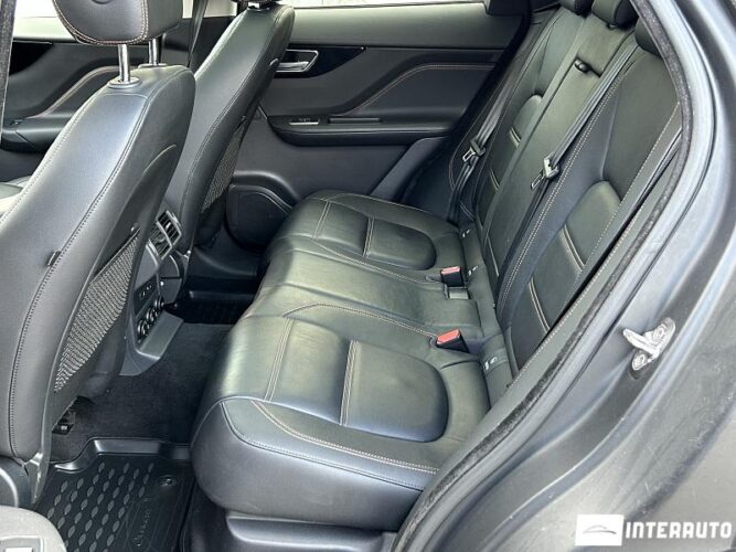 Jaguar F-Pace 57 interauto-car