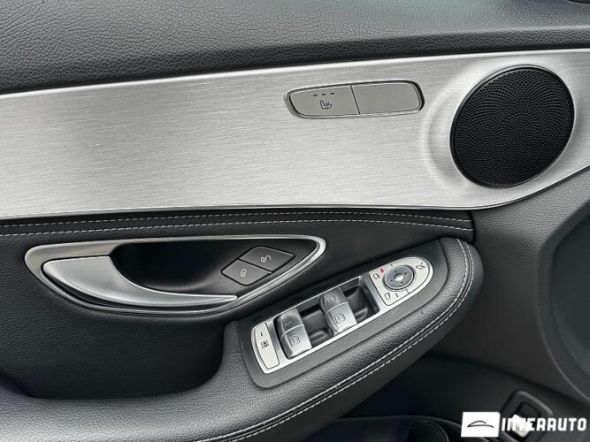 Mercedes C 220 48 interauto-car