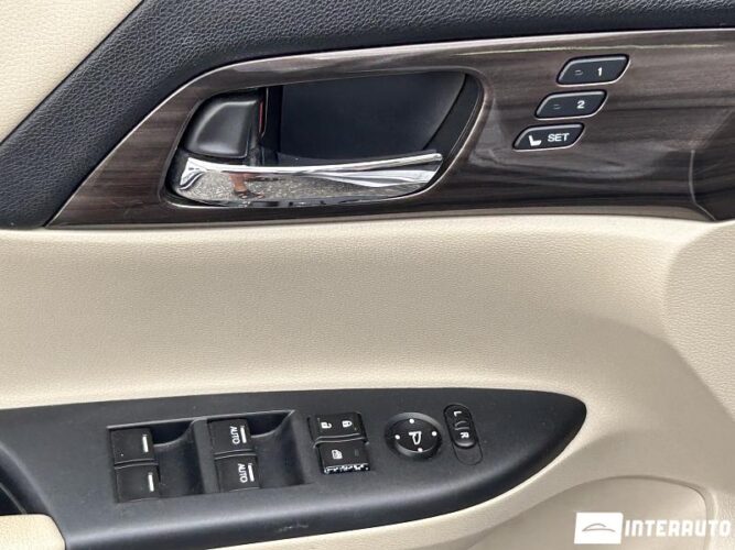 Honda Accord 36 interauto-car