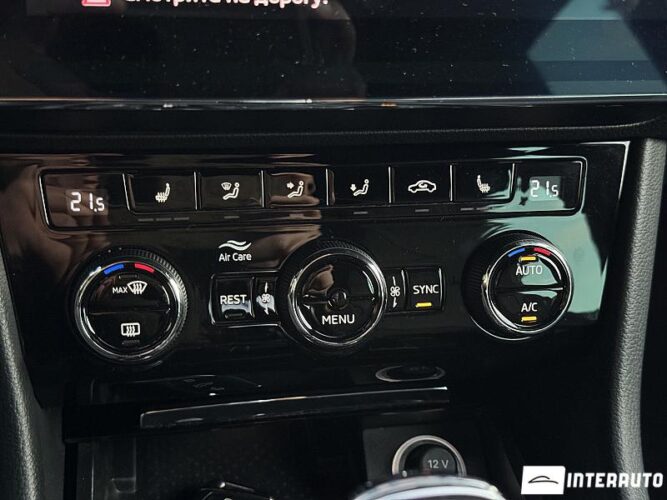 Skoda Superb 44 interauto-car