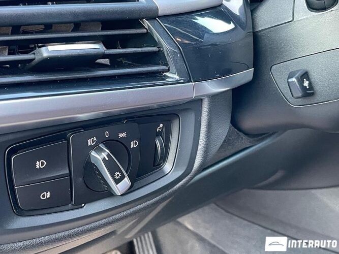 BMW X5 4.0e 37 interauto-car