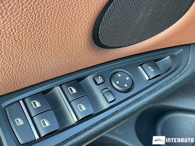 BMW X5 4.0e 35 interauto-car