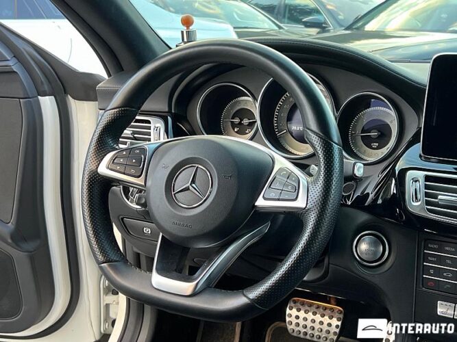 Mercedes CLS 250 4MATIC 38 interauto-car
