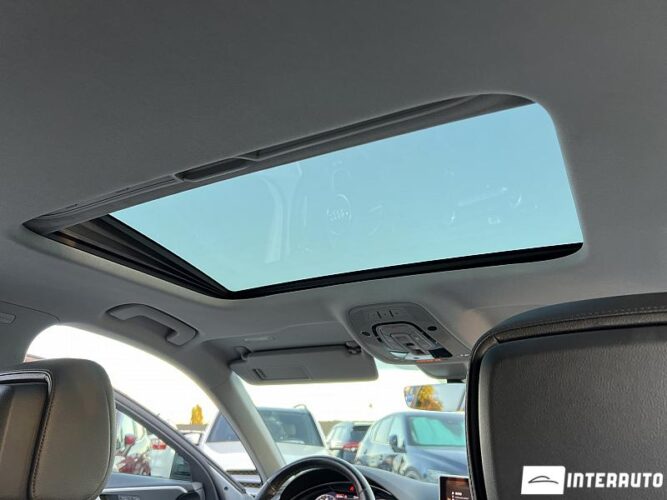 Audi A4 51 interauto-car