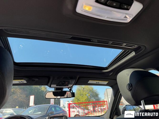 BMW 330E 52 interauto-car