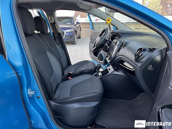 Renault Captur 43 interauto-car