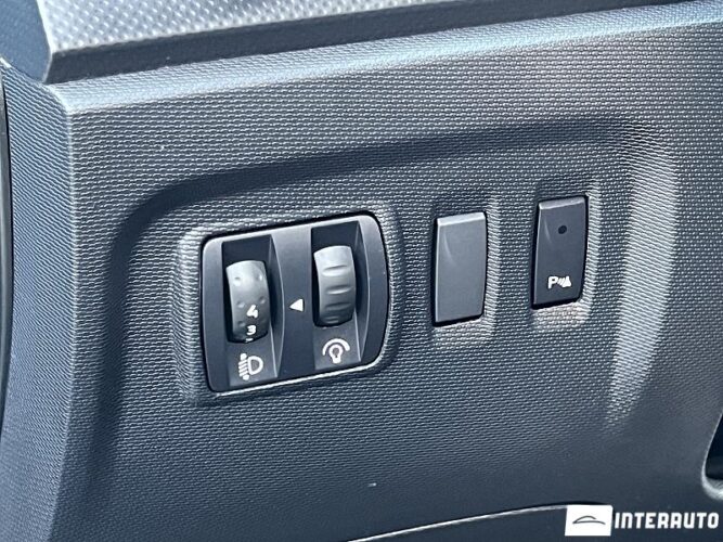 Renault Captur 47 interauto-car