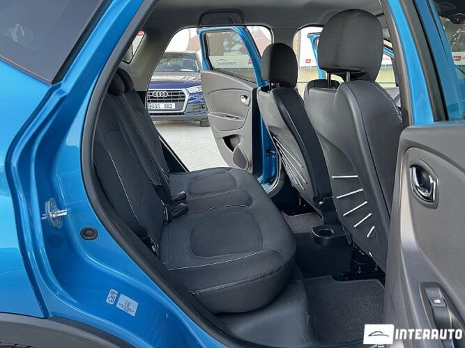 Renault Captur 42 interauto-car
