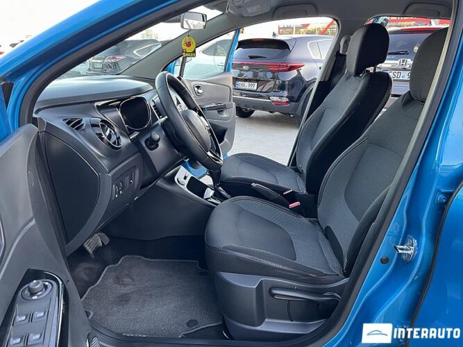 Renault Captur 34 interauto-car