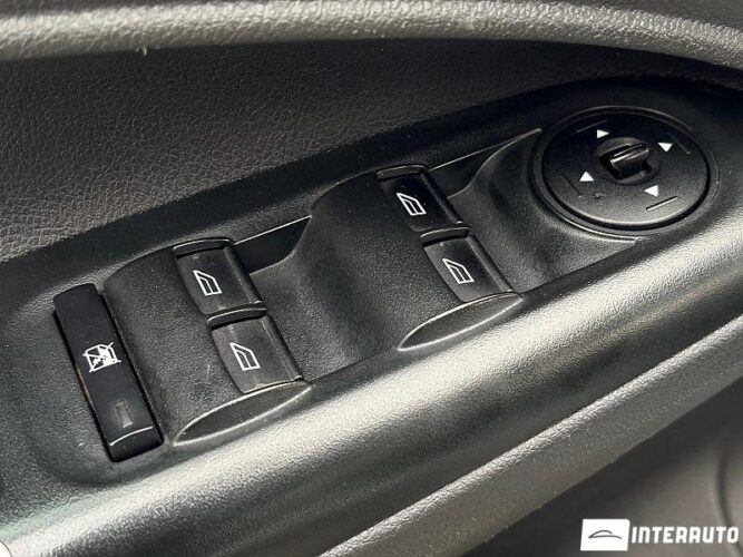 Ford Transit Connect 47 interauto-car