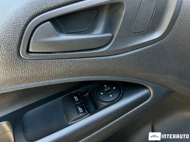 Ford Transit Connect 34 interauto-car