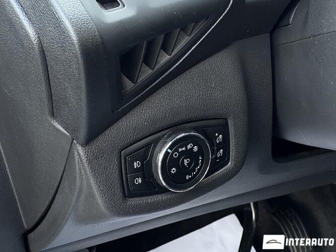 Ford Tourneo Connect 46 interauto-car